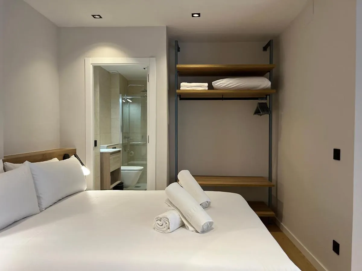 Apartamentos Laforja Barcelona 0*,  Espanha