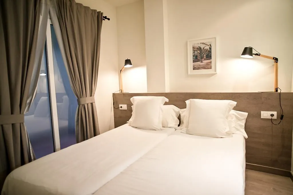 Lägenhet Apartamentos Laforja Barcelona Spanien