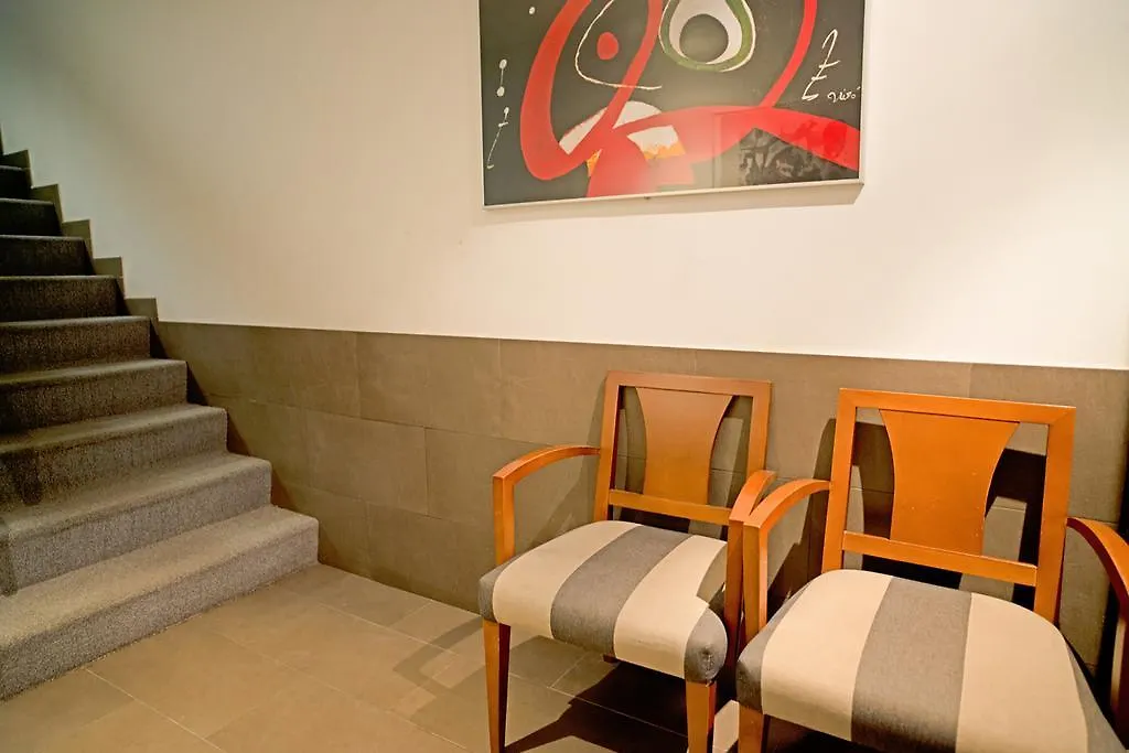 Lägenhet Apartamentos Laforja Barcelona