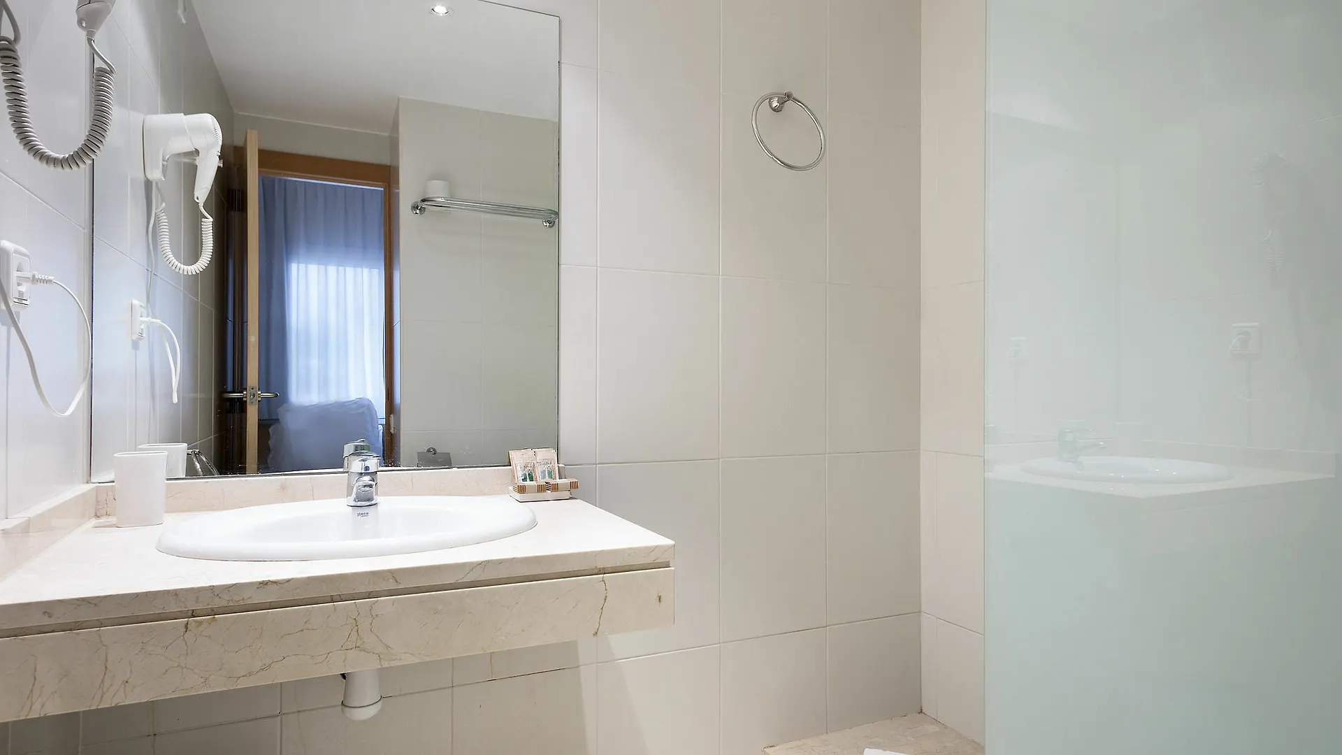 Apartamentos Laforja Barcelona Lägenhet