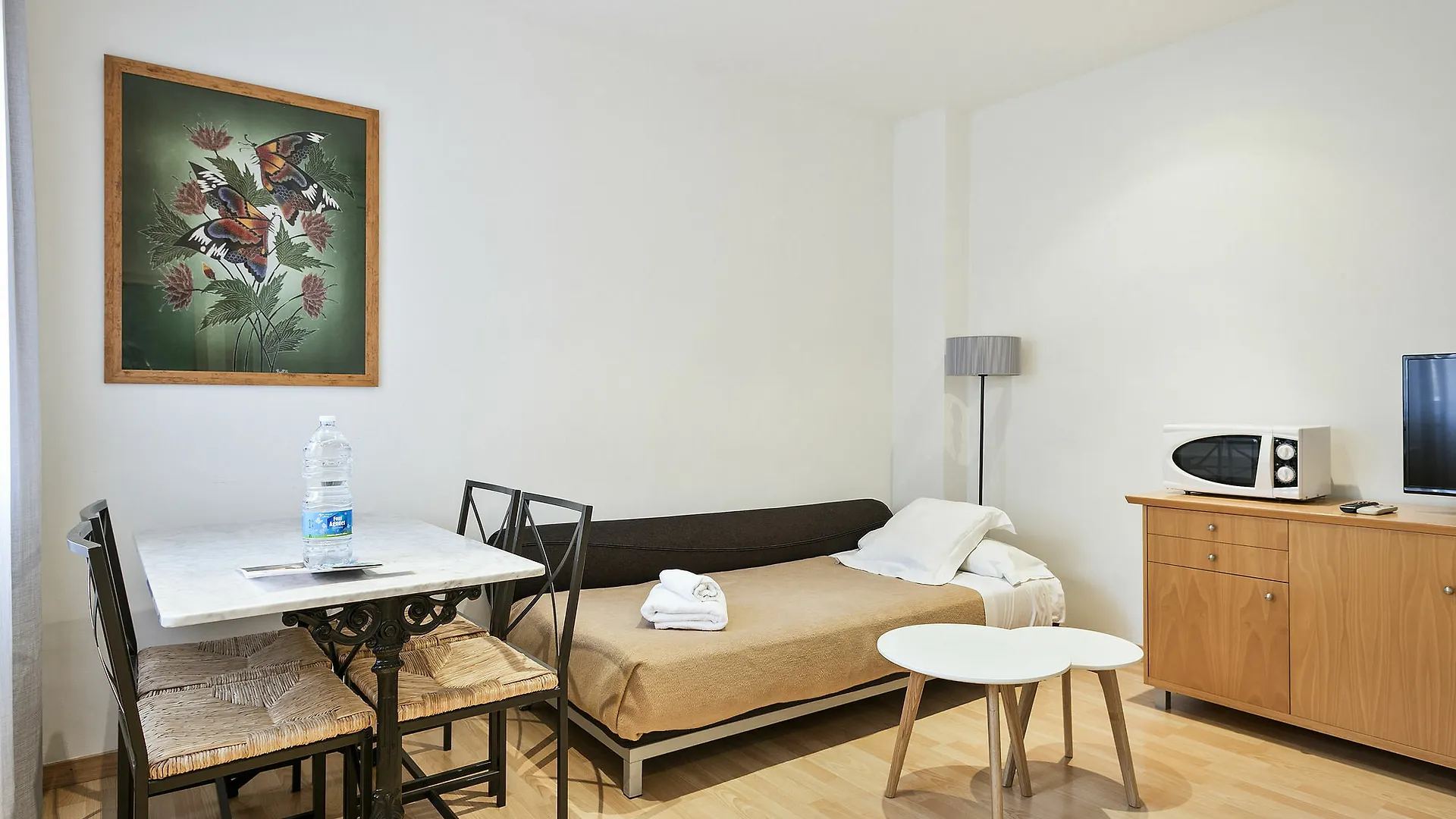 Lägenhet Apartamentos Laforja Barcelona